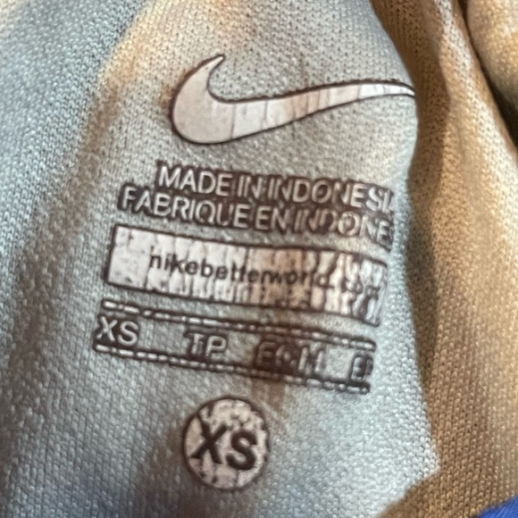 Nike athletic Shorts - Picture 3 of 4